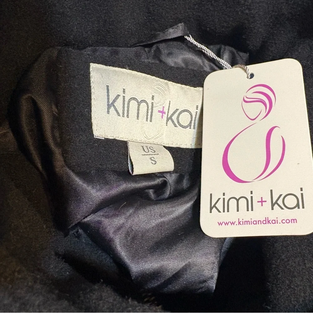 Kimi and Kai Black Maternity Pea Coat with Toggle Closures - Picture 5 of 5